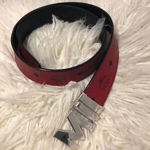 Authentic MCM Claus Reversible Belt